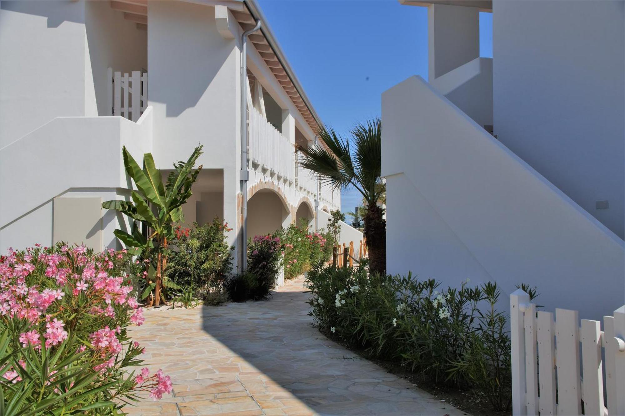 Cala Blu Residence Con Piscina-Centralissimo Lido Di Jesolo Buitenkant foto