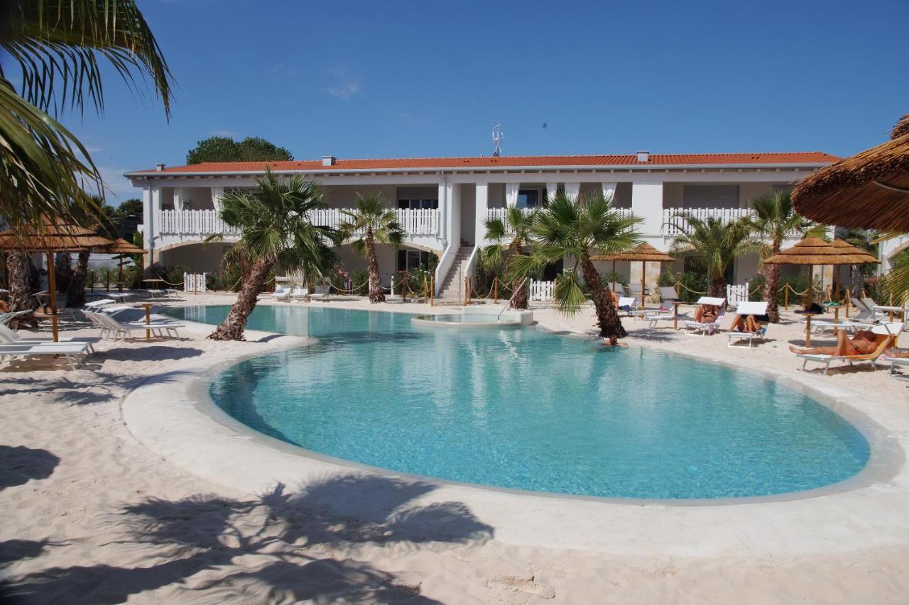 Cala Blu Residence Con Piscina-Centralissimo Lido Di Jesolo Buitenkant foto